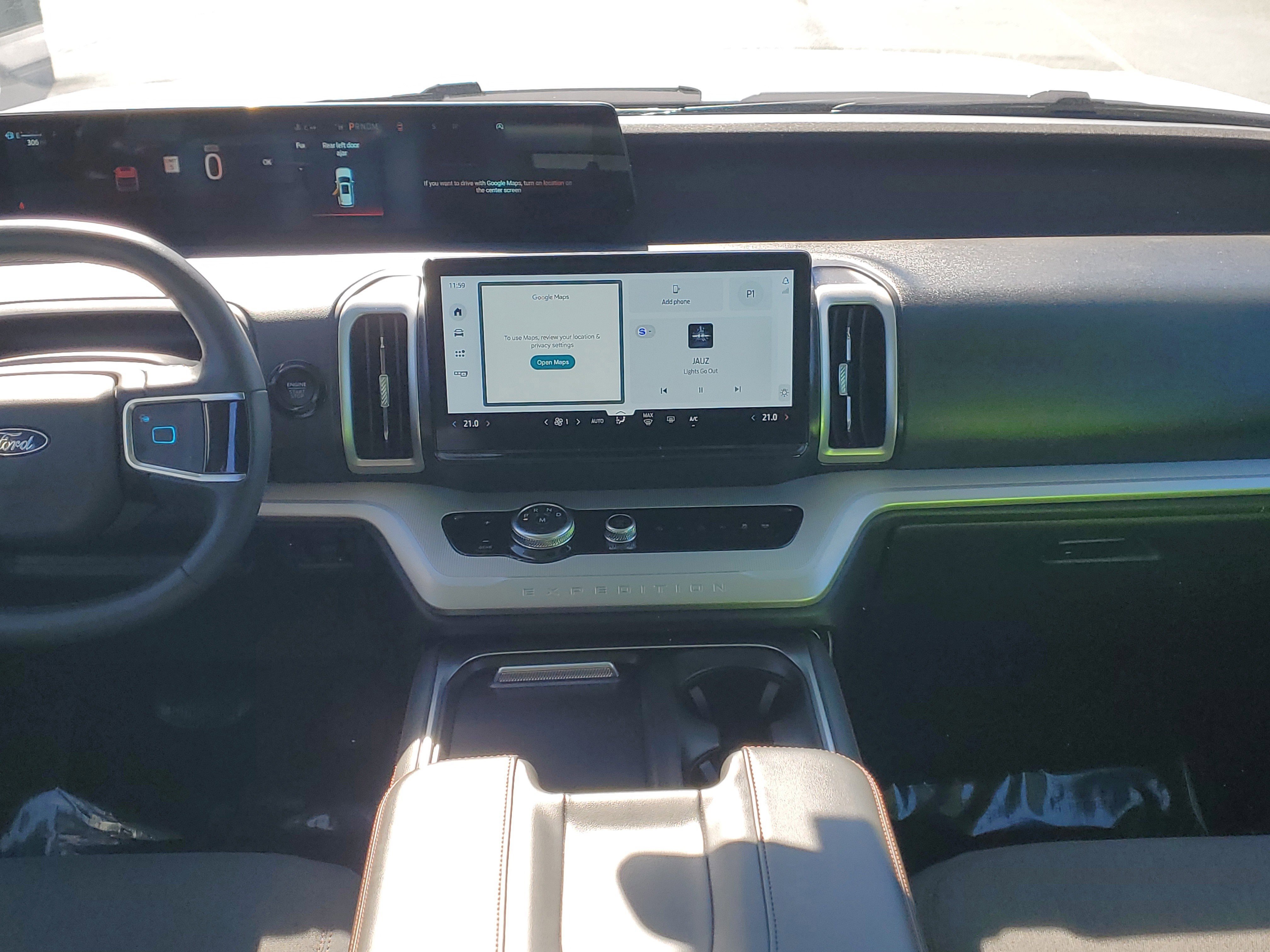 Certified 2025 Ford Expedition Active image 17