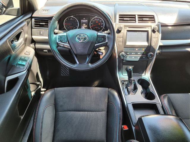 Used 2017 Toyota Camry SE FWD image 13
