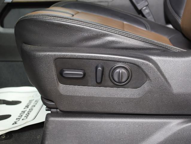 Used 2021 Chevrolet Silverado 1500 High Country w/ Technology Package image 19