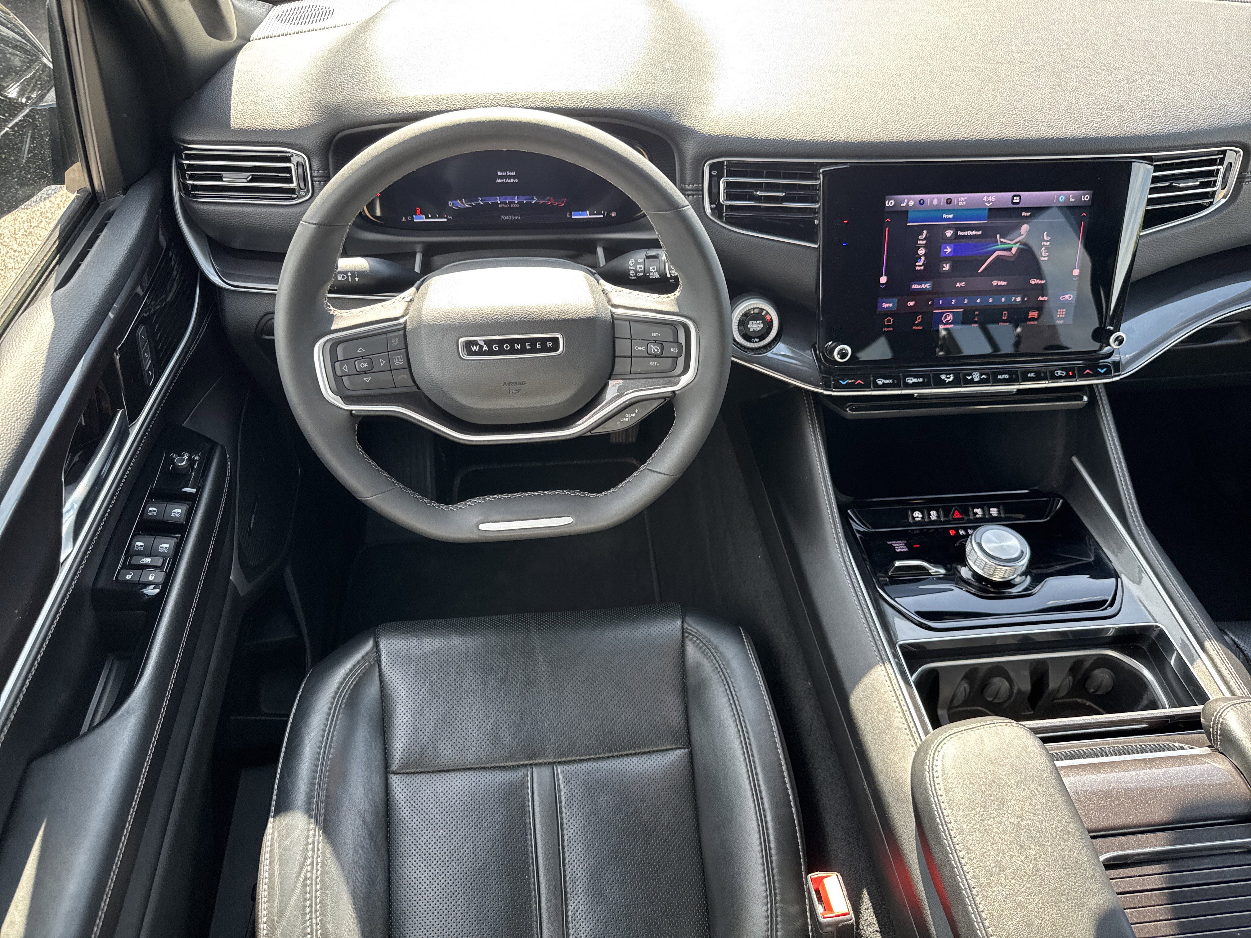 Used 2023 Jeep Wagoneer L 4WD w/ Premium Group I image 14