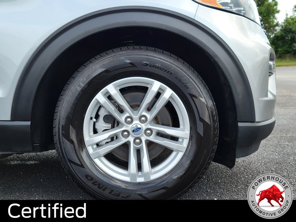 Certified 2024 Ford Explorer XLT w/ Equipment Group 202A RWD image 12