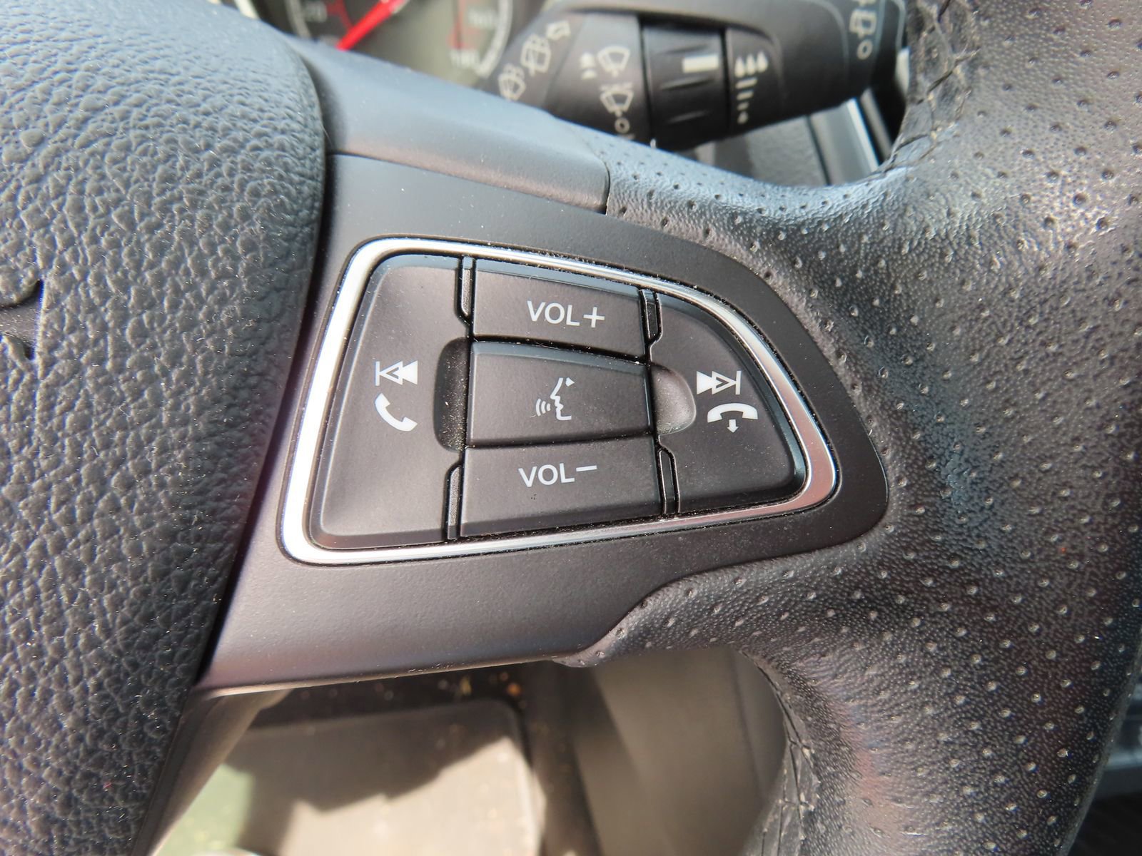 Certified 2017 Ford Focus ST w/ Equipment Group 402A image 23