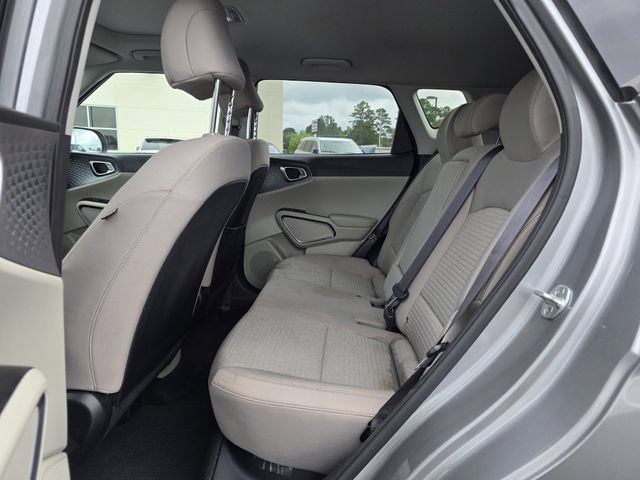 Used 2022 Kia Soul EX FWD image 17