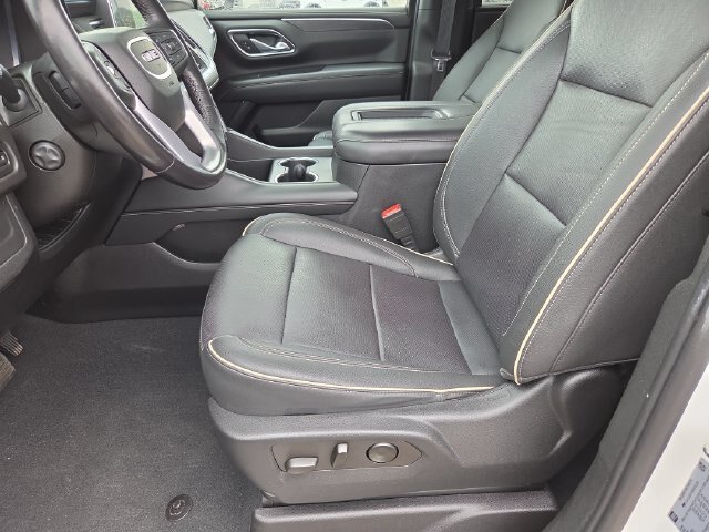 Used 2022 GMC Yukon SLT w/ SLT Premium Package AWD/4WD image 24