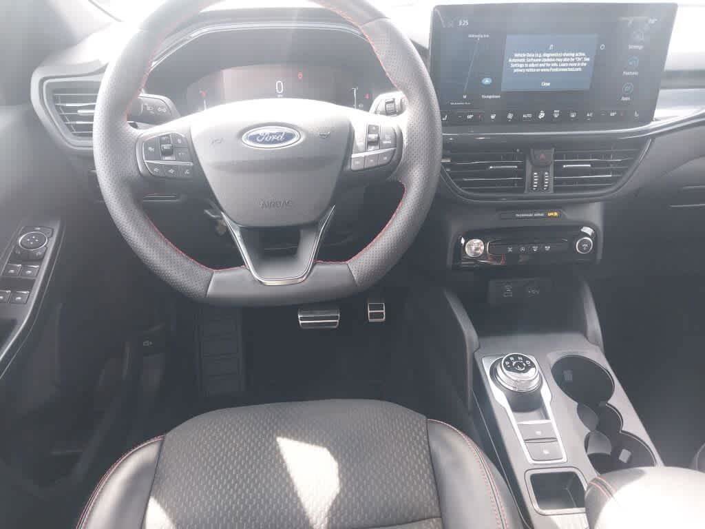 Certified 2023 Ford Escape ST-Line w/ Tech Pack #1 AWD/4WD image 2