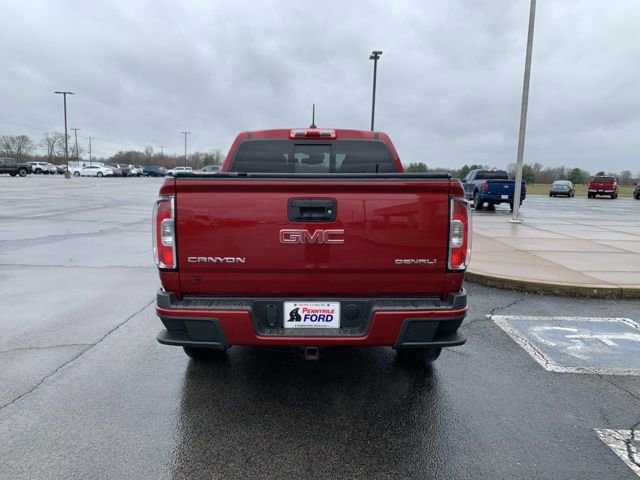 Used 2018 GMC Canyon Denali image 4