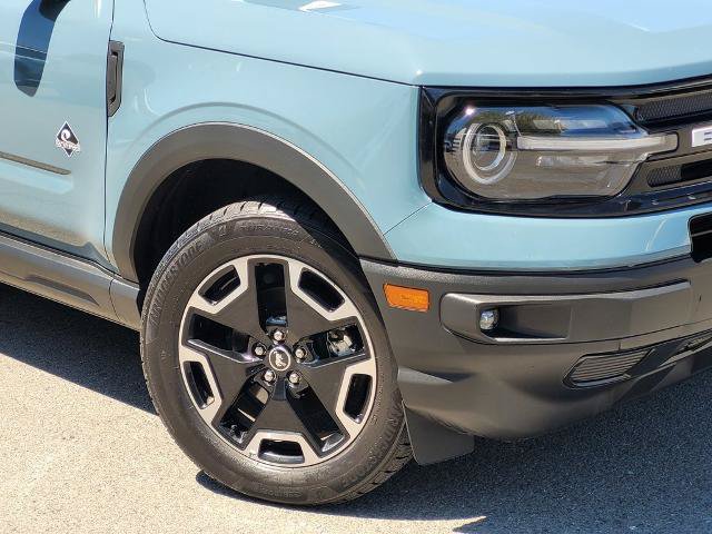 Certified 2023 Ford Bronco Sport Outer Banks w/ Tech Package AWD/4WD image 9