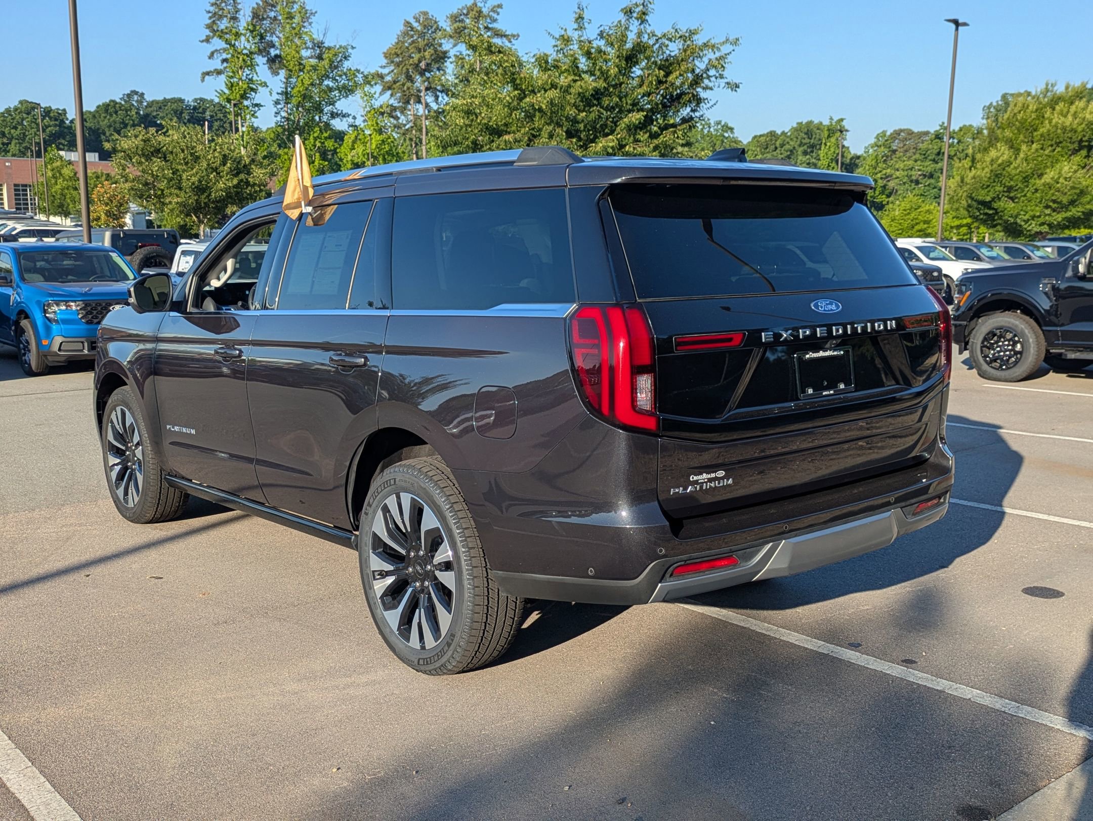 Certified 2025 Ford Expedition Platinum w/ Driver's Package AWD/4WD image 6
