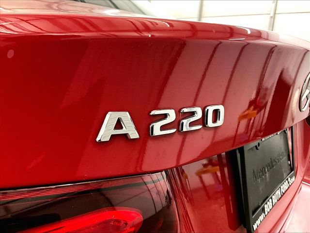 Used 2020 Mercedes-Benz A 220 4MATIC image 13