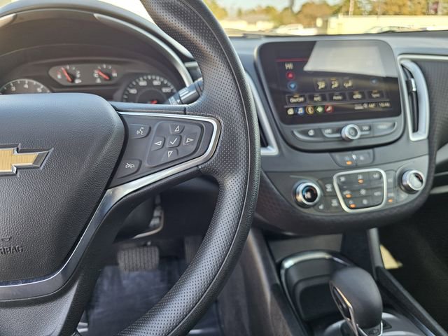 Used 2024 Chevrolet Malibu LT image 25