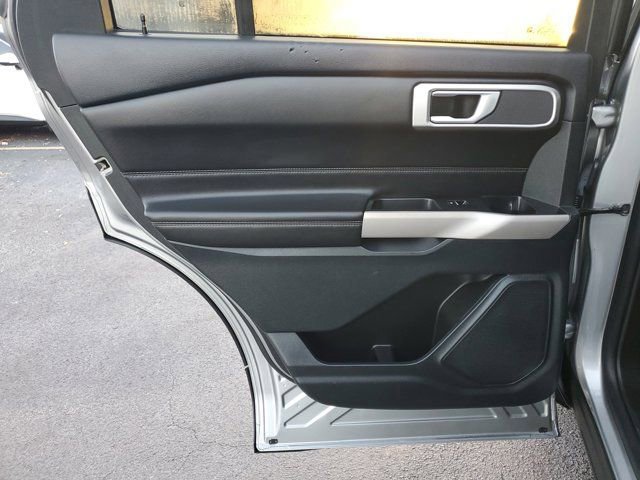 Certified 2023 Ford Explorer XLT w/ Equipment Group 202A image 12
