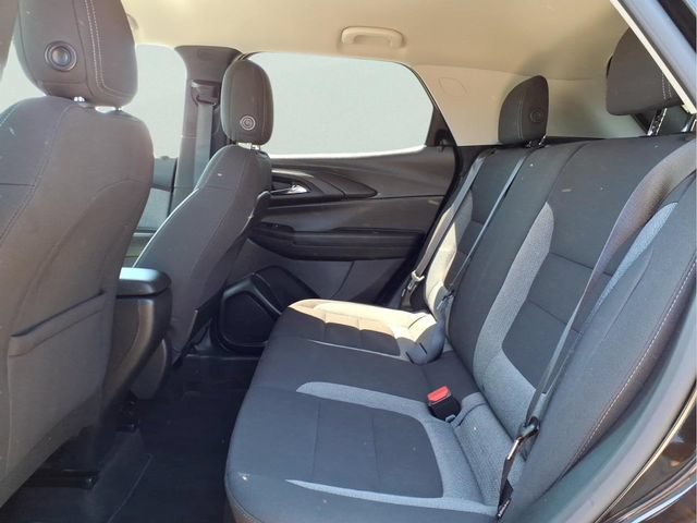 Used 2024 Chevrolet TrailBlazer LS w/ LS Convenience Package FWD image 9