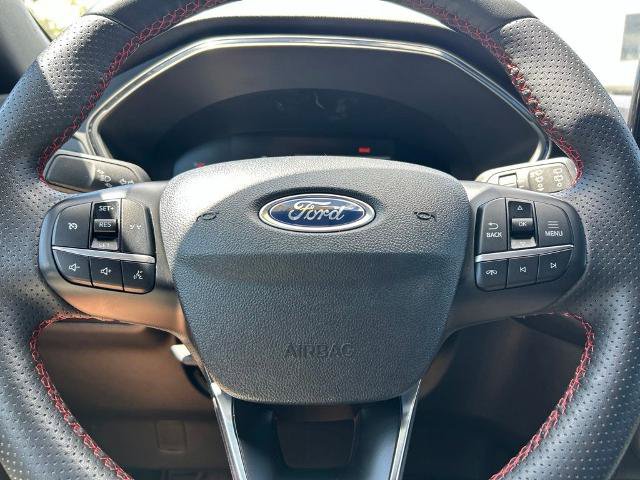 Certified 2025 Ford Escape ST-Line Select AWD/4WD image 22