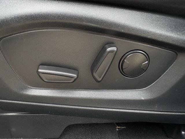 Certified 2022 Ford Explorer XLT w/ Equipment Group 202A RWD image 27