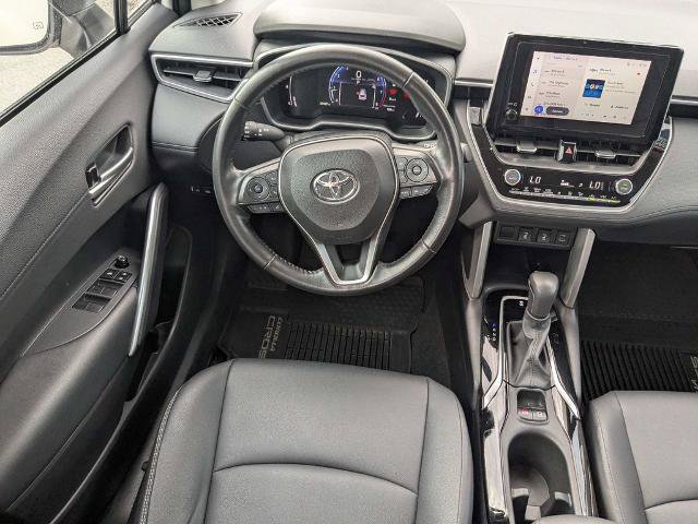 Used 2023 Toyota Corolla Cross XLE AWD/4WD image 16