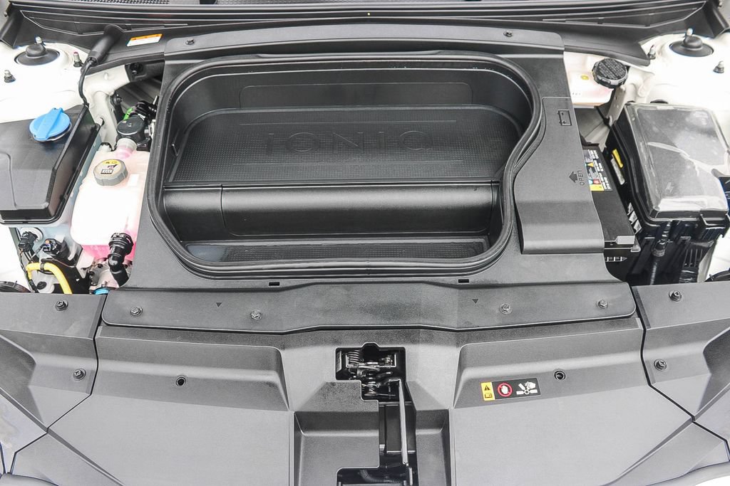 Used 2023 Hyundai Ioniq 6 SEL RWD image 30