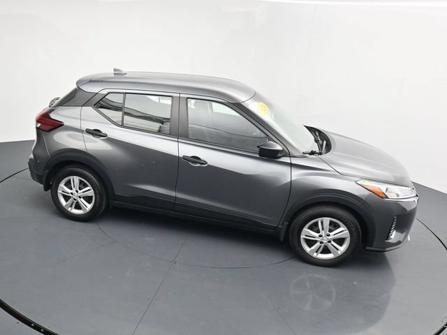 Used 2024 Nissan Kicks S FWD image 27