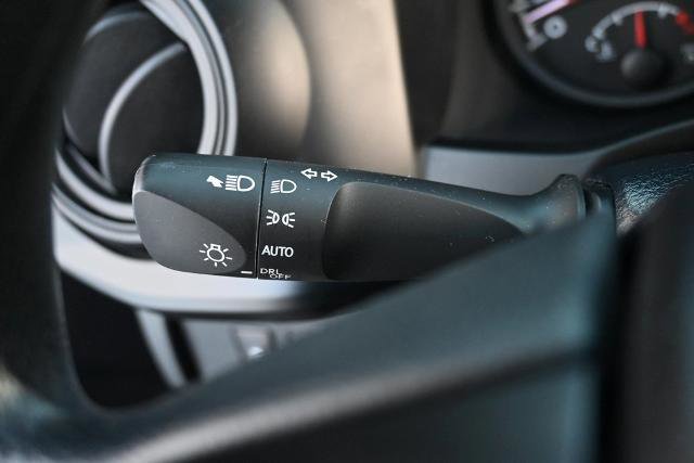 Used 2022 Toyota Tacoma SR image 33