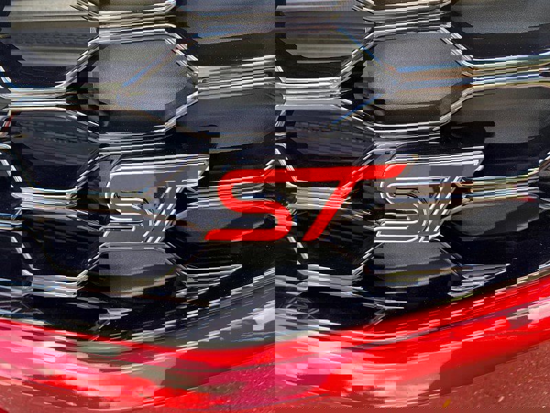 Certified 2025 Ford Explorer ST w/ Sun And Sound Package image 11