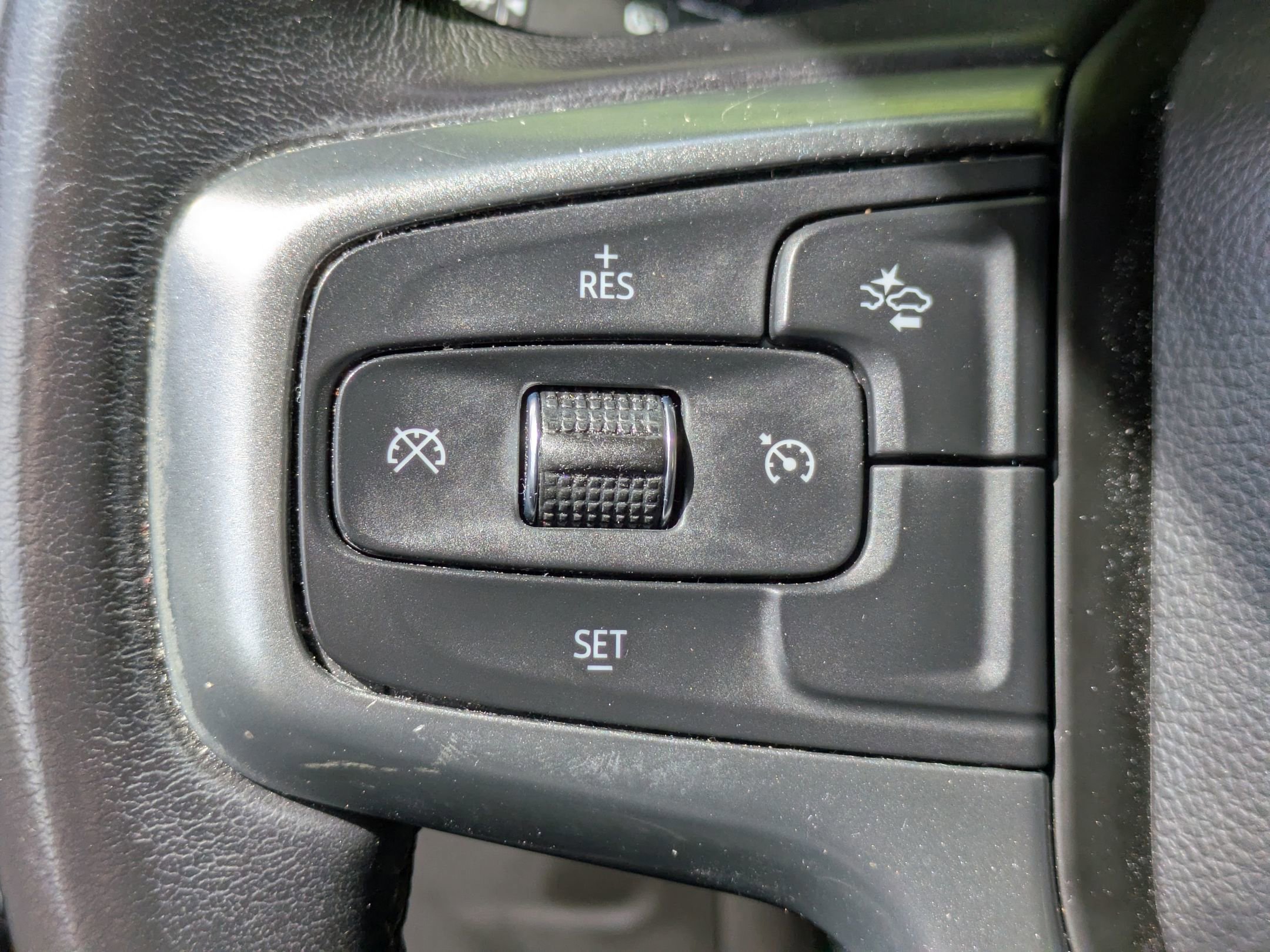 Used 2021 Chevrolet Tahoe LT image 16