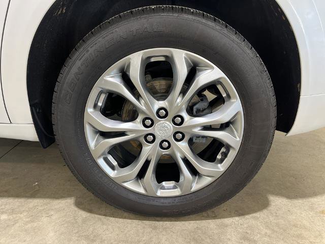 Used 2021 Buick Enclave Avenir image 12