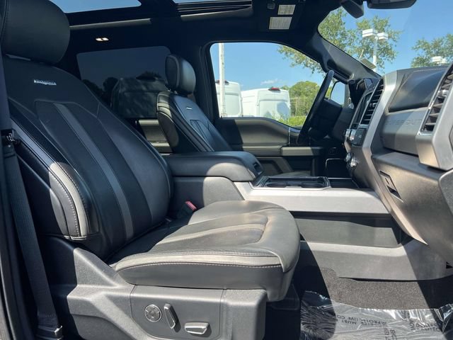 Certified 2019 Ford F350 Platinum w/ Platinum Ultimate Package AWD/4WD image 22