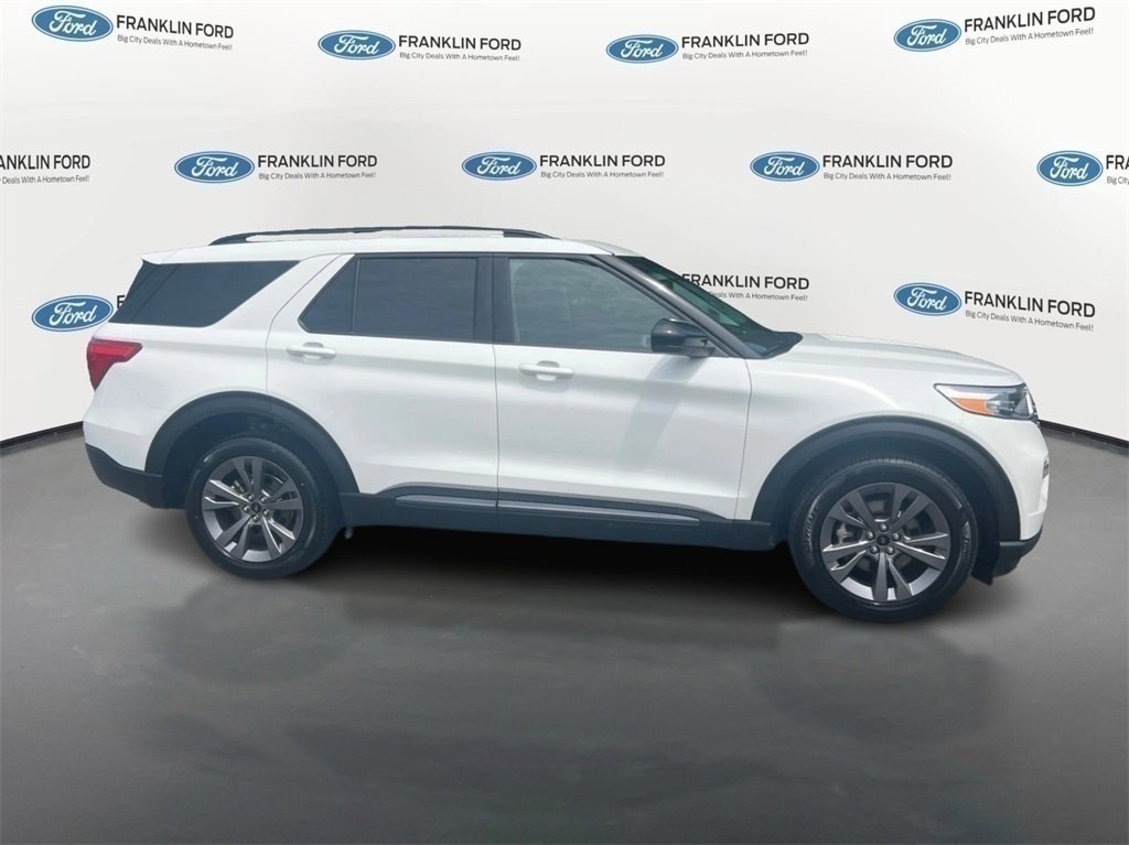 Certified 2022 Ford Explorer XLT w/ Equipment Group 202A image 6
