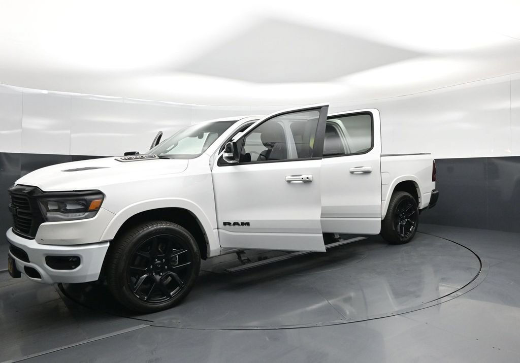 Used 2022 RAM 1500 Laramie AWD/4WD image 32