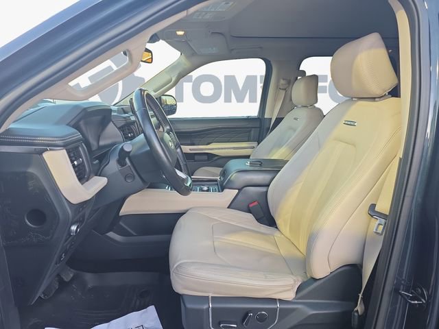 Certified 2022 Ford Expedition Max Platinum AWD/4WD image 11