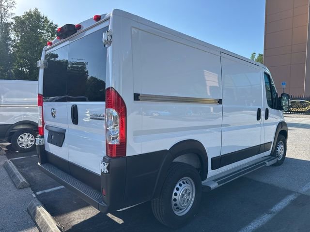 Used 2025 RAM ProMaster 2500 w/ U-Haul Equipment Group FWD image 7