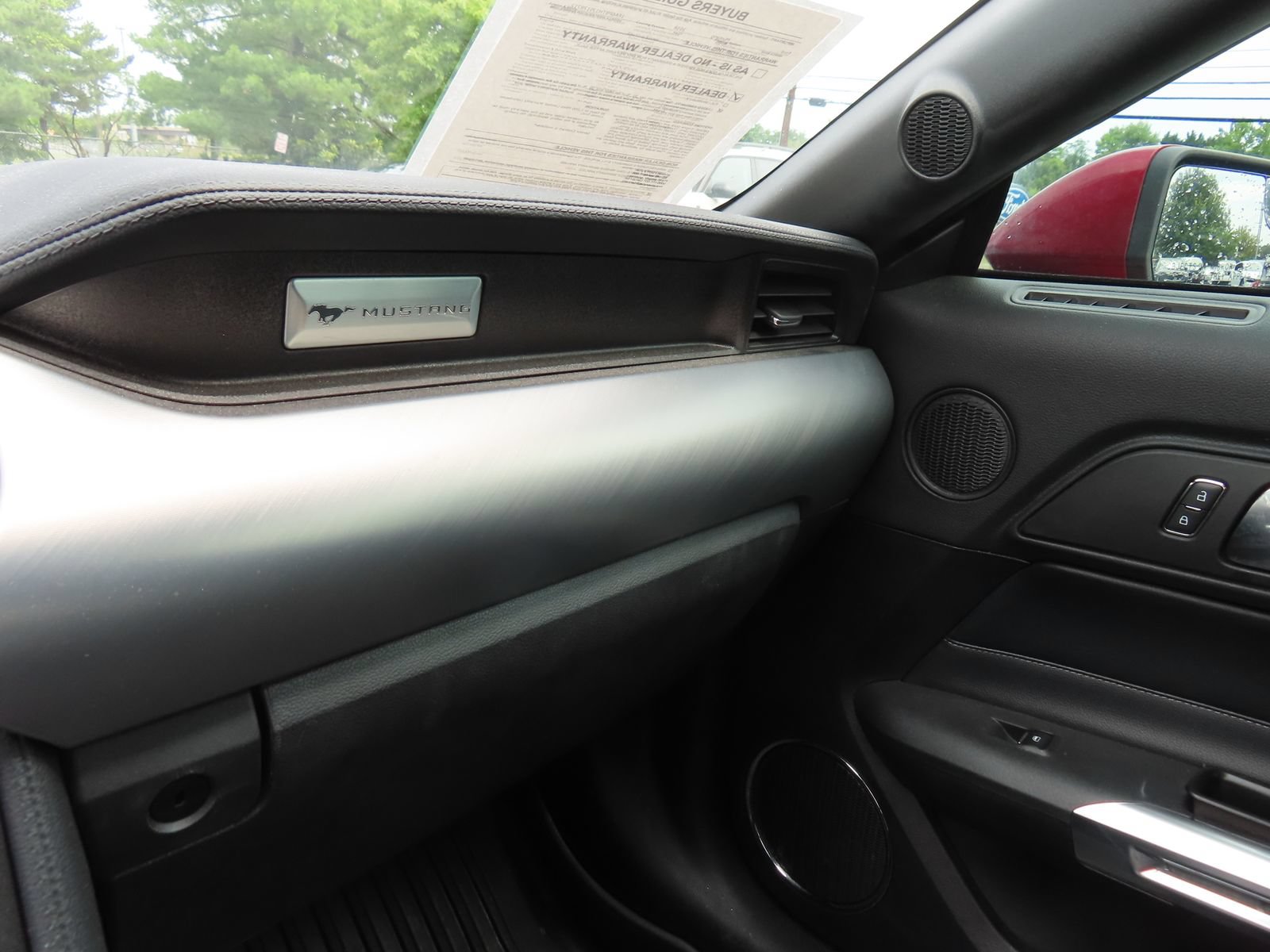 Certified 2018 Ford Mustang Premium RWD image 23