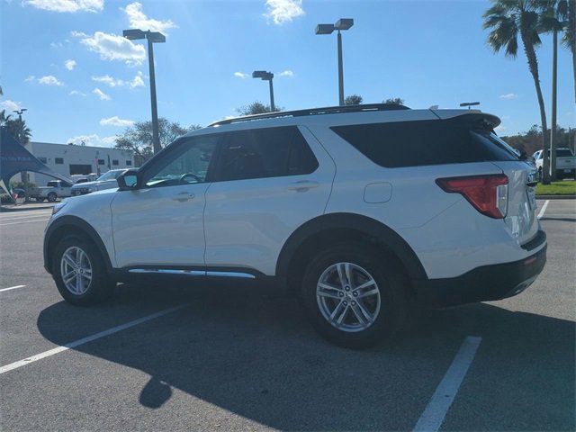 Certified 2023 Ford Explorer XLT w/ Equipment Group 202A image 3