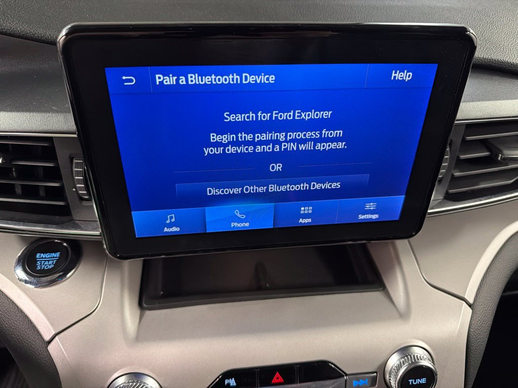Certified 2024 Ford Explorer XLT w/ Equipment Group 202A AWD/4WD image 11