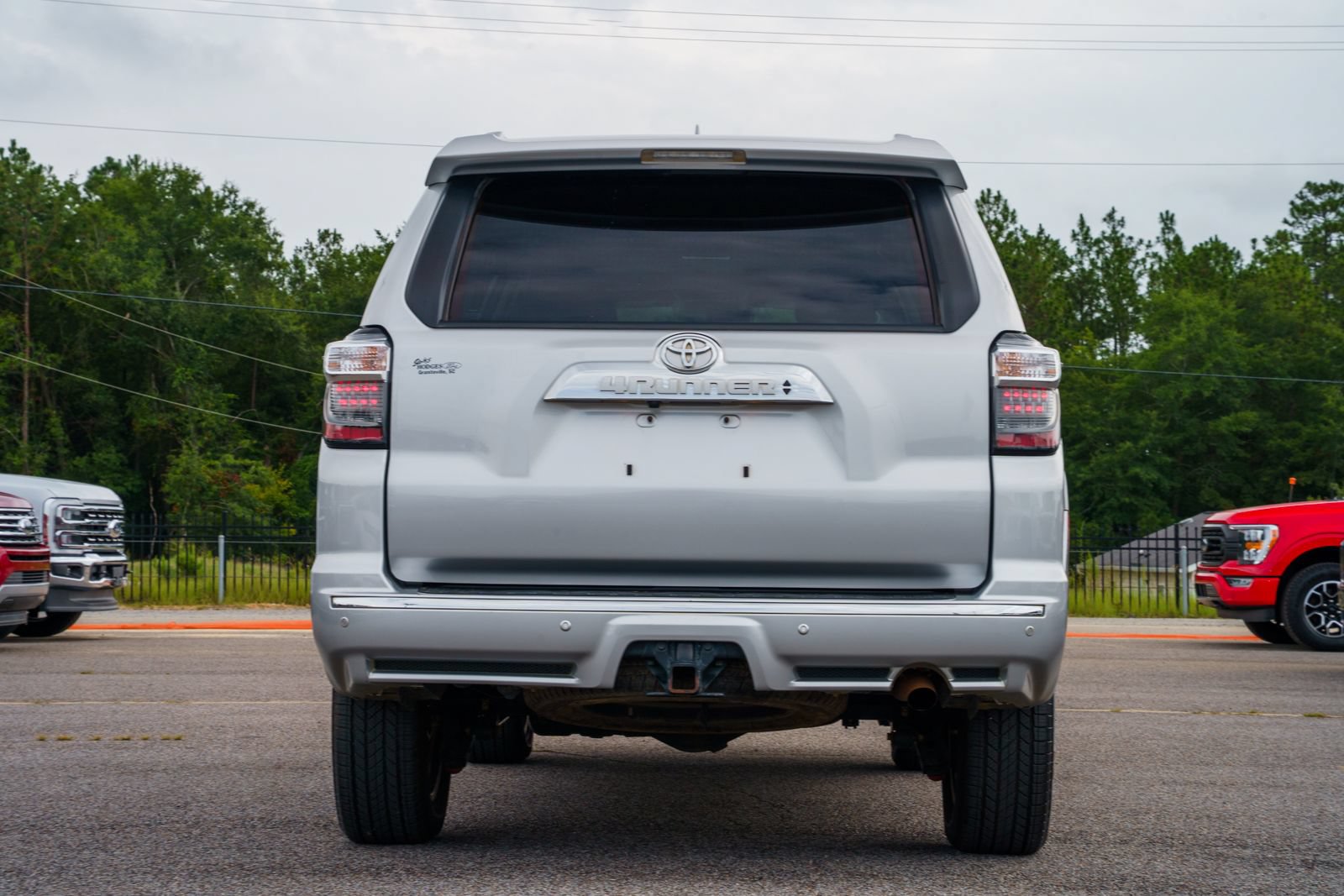 Used 2023 Toyota 4Runner Limited AWD/4WD image 8