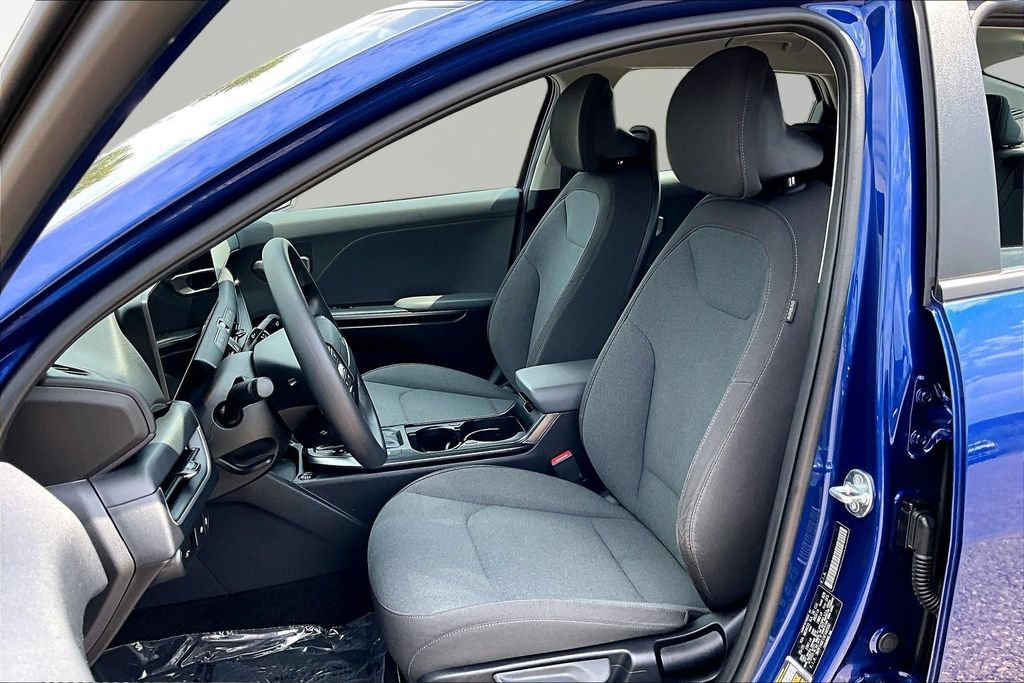 Used 2025 Kia K4 FWD image 25