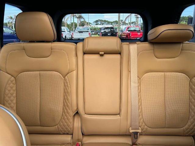 Used 2023 Jeep Grand Cherokee Summit w/ Adv Protech Group IV AWD/4WD image 13