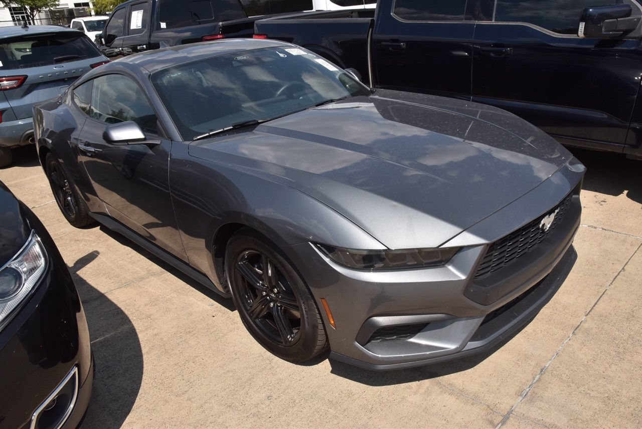 Certified 2026 Ford Mustang Premium RWD image 4