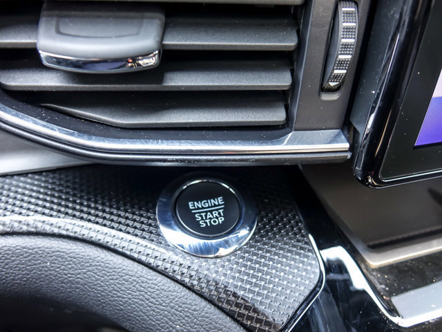 Certified 2023 Ford Explorer ST-Line w/ Class IV Trailer Tow Package image 17