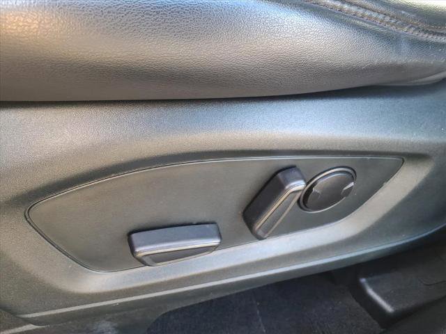 Certified 2021 Ford Explorer XLT w/ Equipment Group 202A image 18