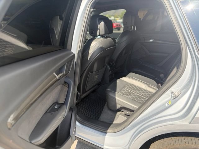 Used 2021 Audi SQ5 Premium Plus w/ Premium Plus Package AWD/4WD image 17