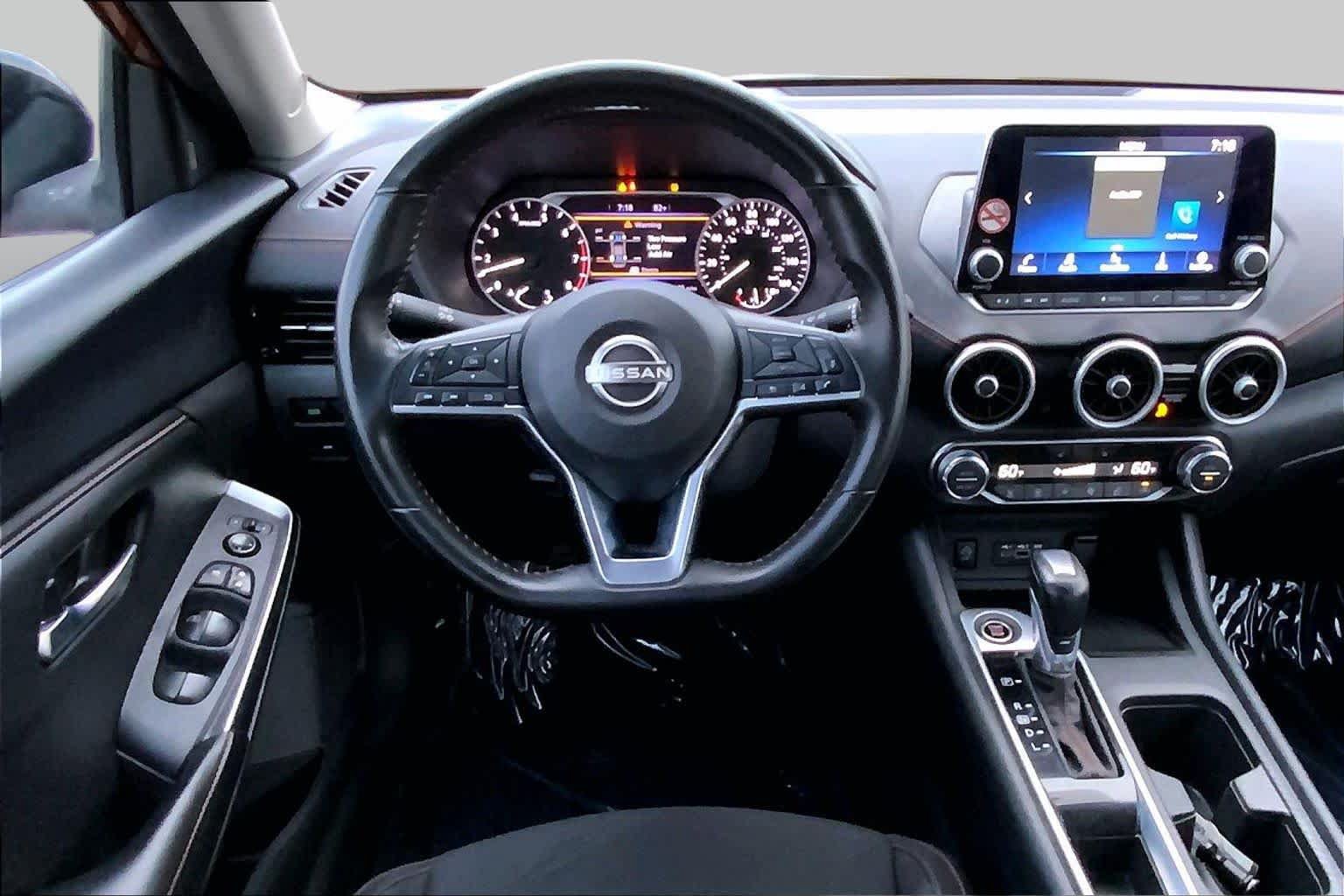 Used 2025 Nissan Sentra SR FWD image 6