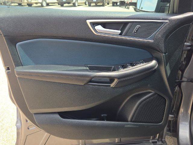 Certified 2024 Ford Edge SEL w/ Sport Appearance Package AWD/4WD image 19