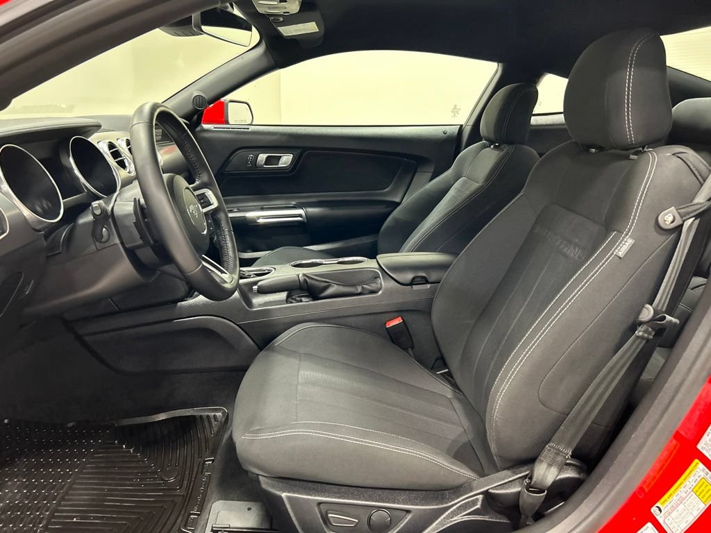 Certified 2022 Ford Mustang GT RWD image 11