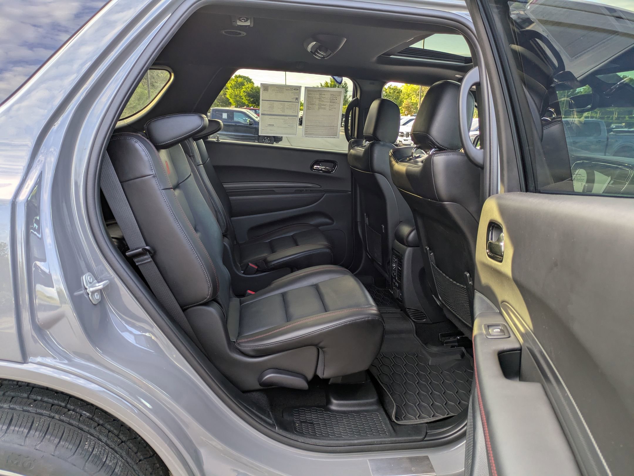 Used 2023 Dodge Durango GT AWD/4WD image 36