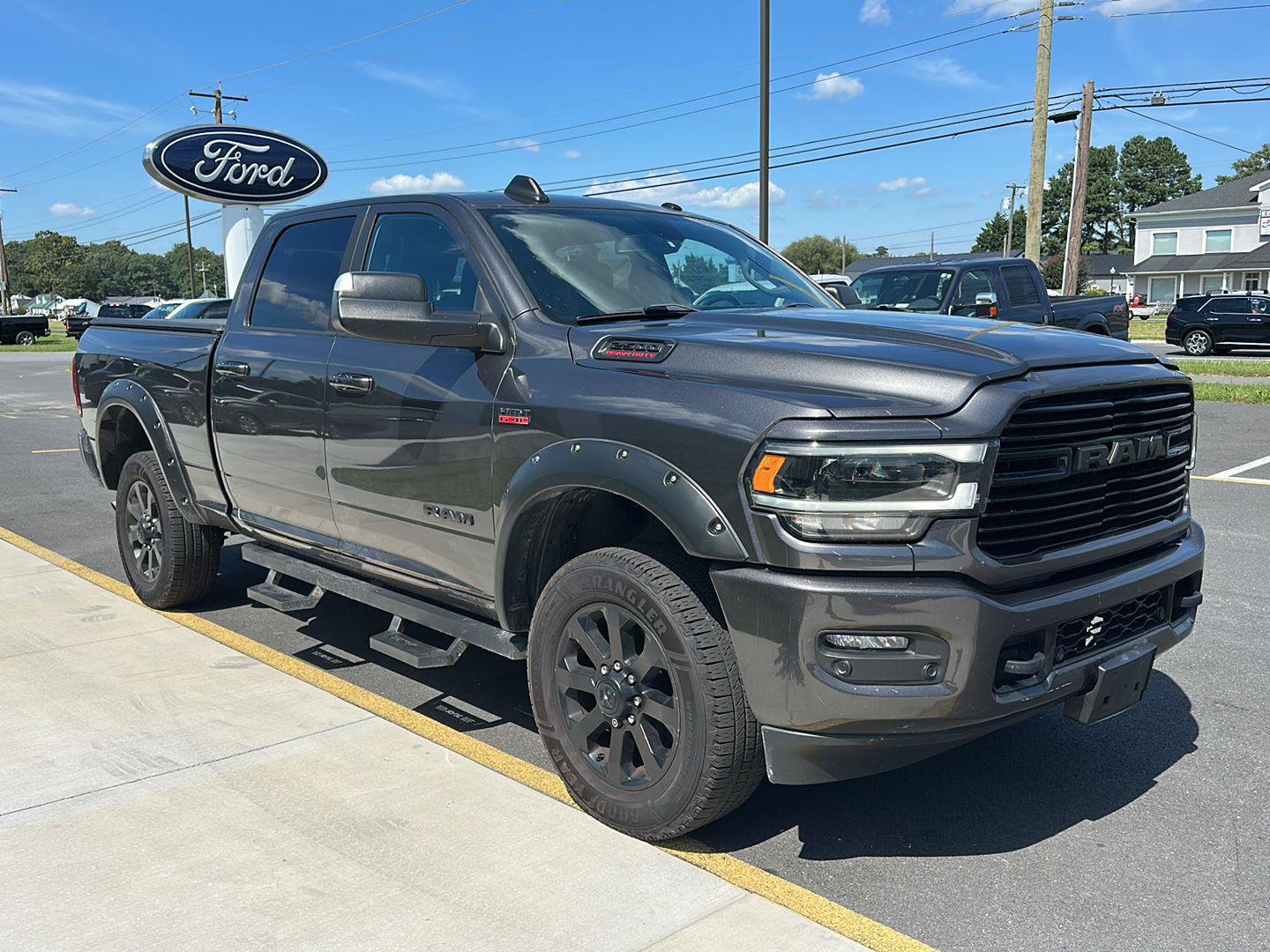 Used 2022 RAM 2500 Laramie AWD/4WD image 3