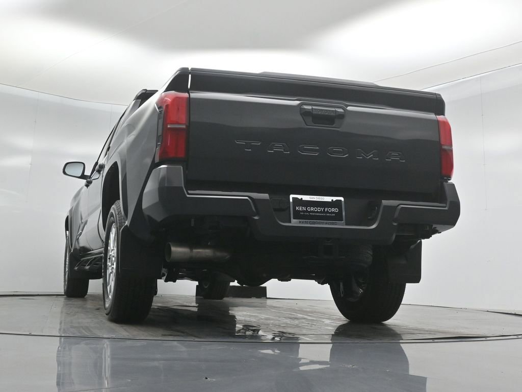 Used 2025 Toyota Tacoma SR5 image 46