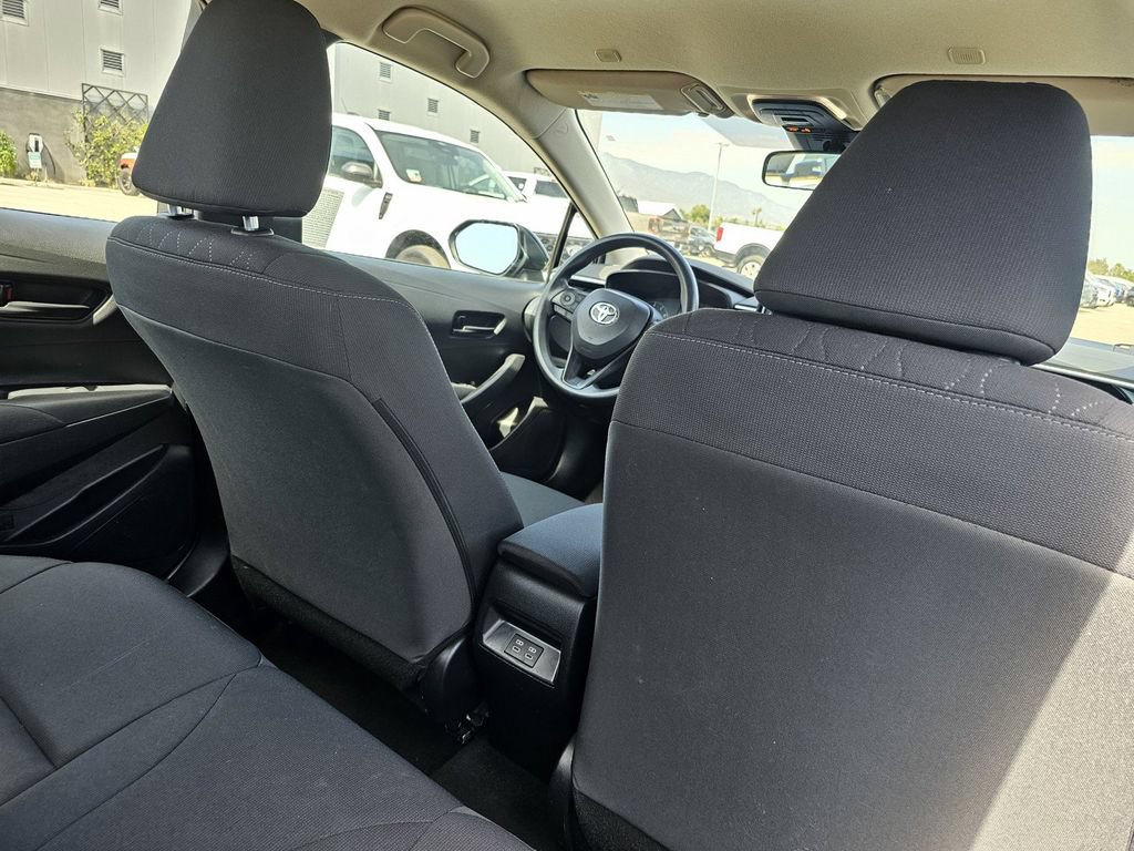 Used 2024 Toyota Corolla LE FWD image 15