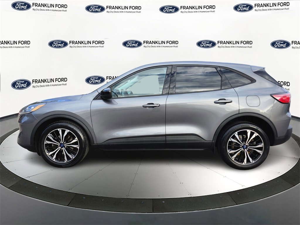 Certified 2022 Ford Escape SE w/ SE Sport Appearance Package image 2