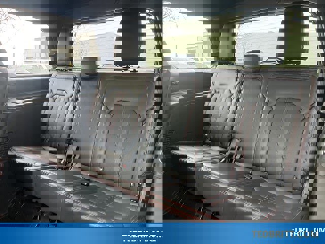 Certified 2024 Ford Expedition Limited image 18