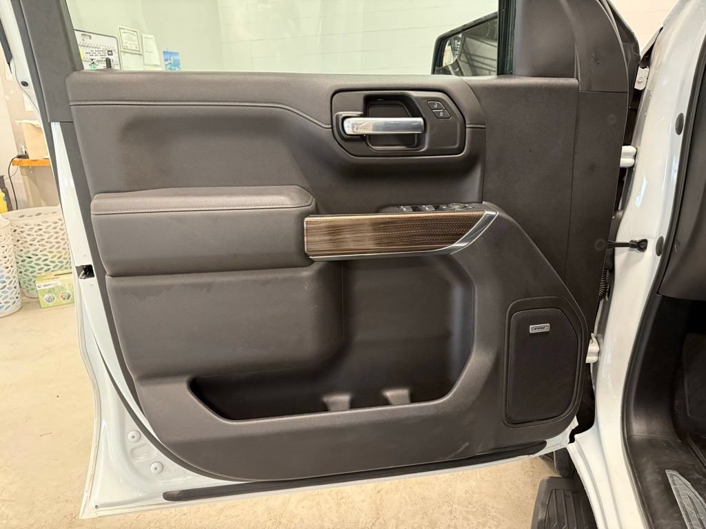 Used 2020 Chevrolet Silverado 1500 RST w/ All-Star Edition AWD/4WD image 14